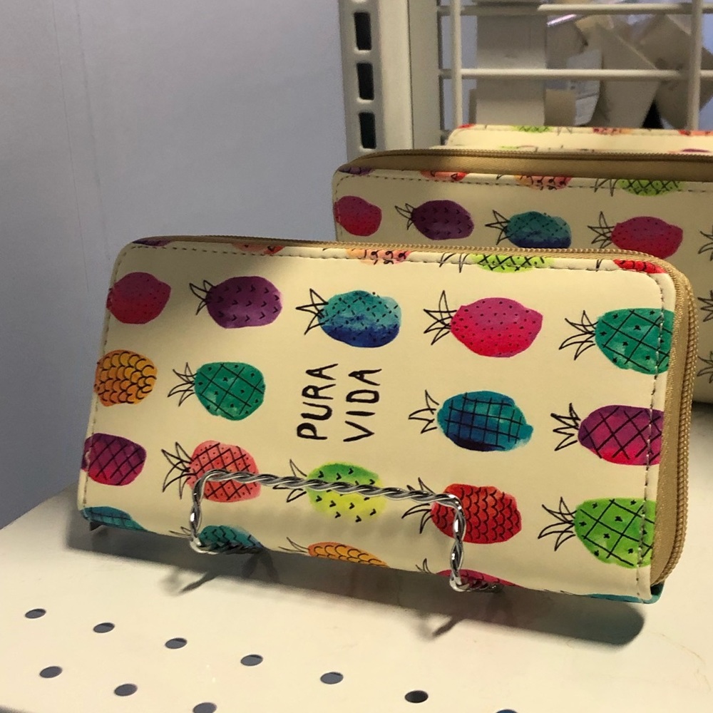 Wallet - Picture 11 of 11